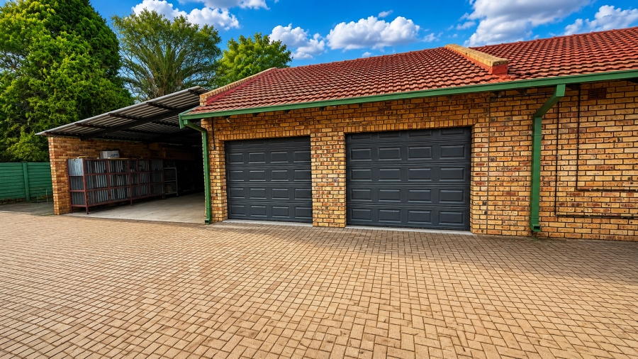 3 Bedroom Property for Sale in Flimieda North West